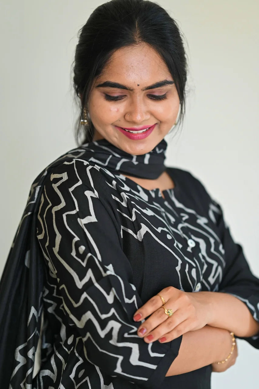 Black Geometric Print Kurti Set with Matching Dupatta