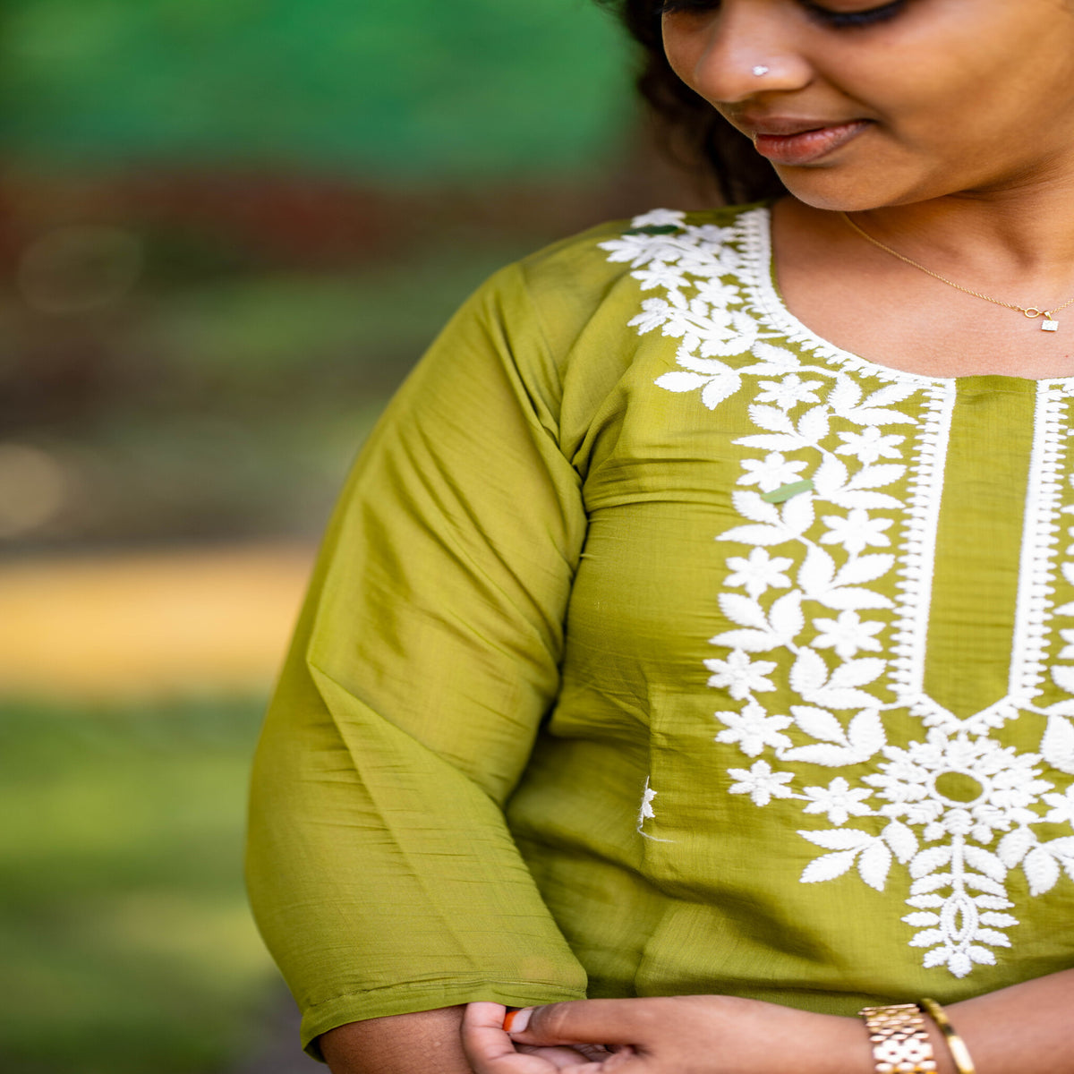 Mul Chanderi Embroidered 3-Piece Set