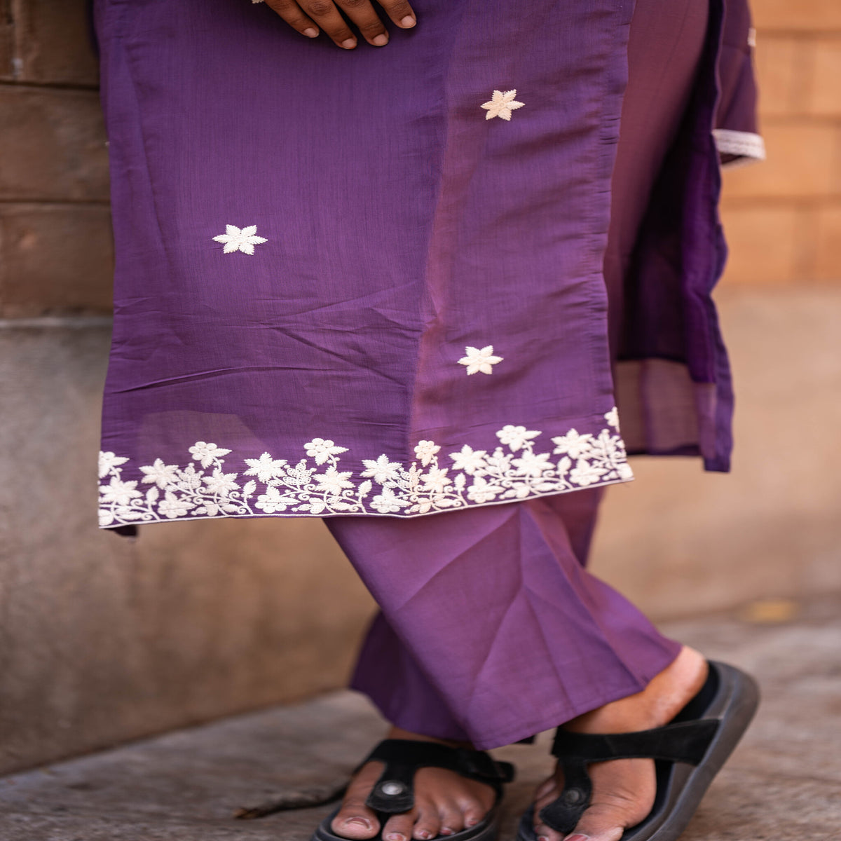 Mul Chanderi Embroidered 3-Piece Set