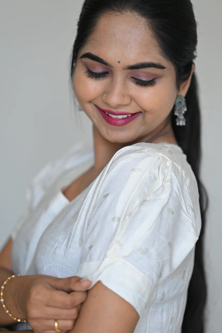 Women’s Off-White Rayon Tiered Midi Dress with Puff Sleeves Micro-floral gold prints Sweetheart Neck Dress