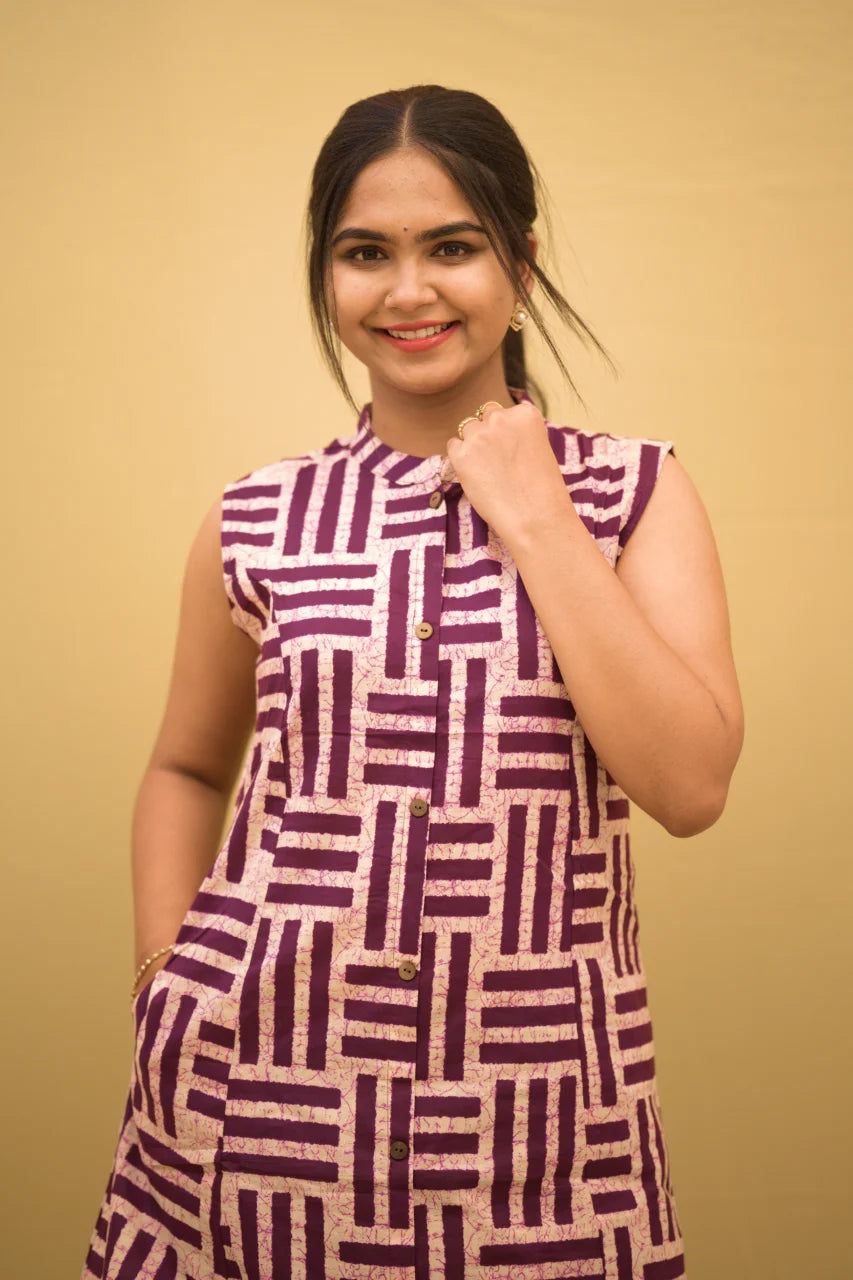 Plum Grid Printed Cotton Kurti with Sleeves