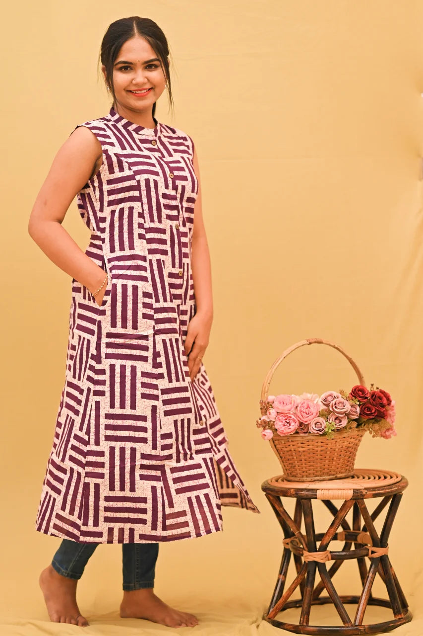 Plum Grid Printed Cotton Kurti with Sleeves