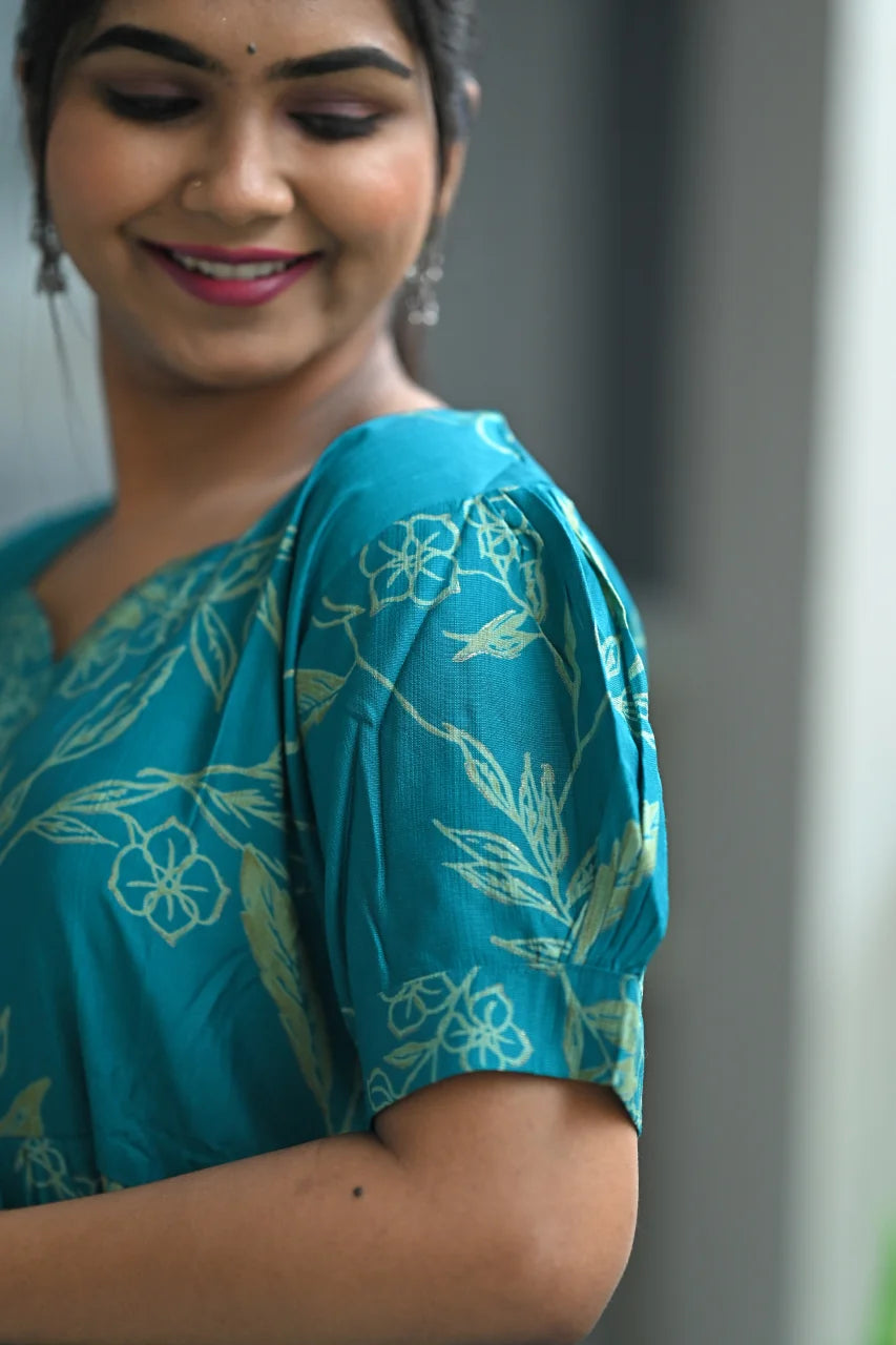 Women’s Rayon A-Line Fit & Flare Midi Dress with Sweetheart Neckline